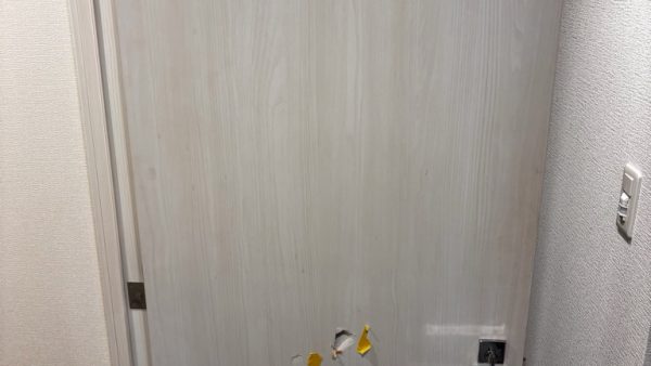 ドア穴補修｜大阪府守口市