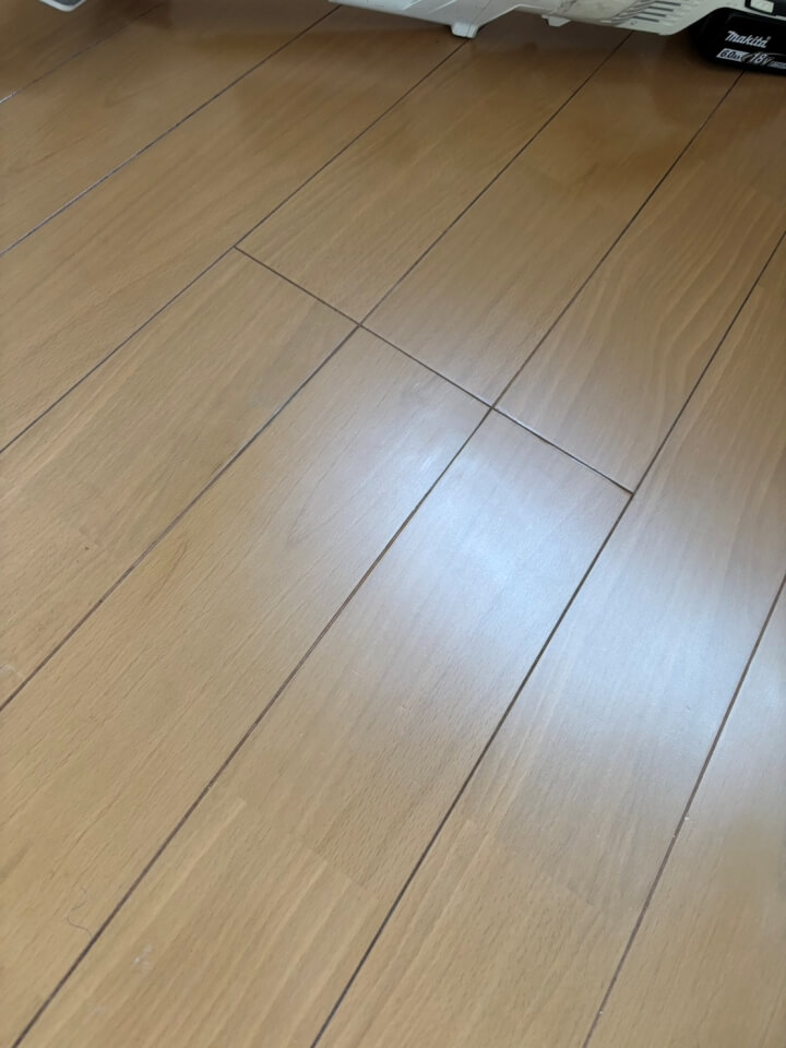 フローリング凹み傷補修後